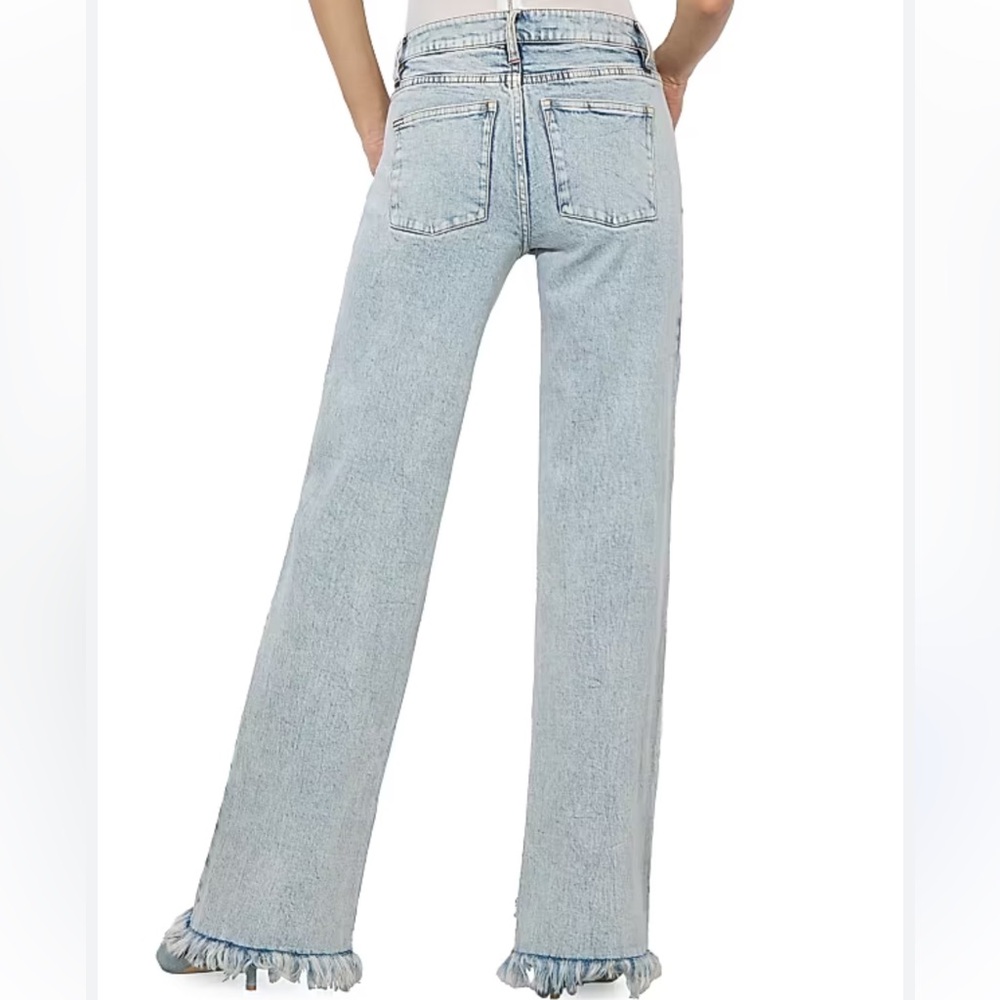 Alice + Olivia Jeans HR vintage acid washed rough Hem flare cowgirl southwest